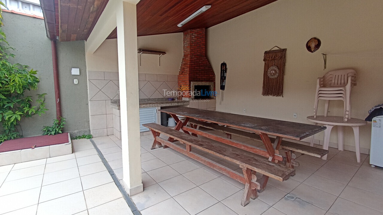 Casa para aluguel de temporada em Florianopolis (Praia dos Ingleses)