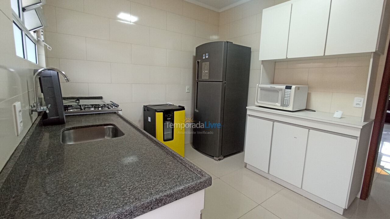 Casa para aluguel de temporada em Florianopolis (Praia dos Ingleses)