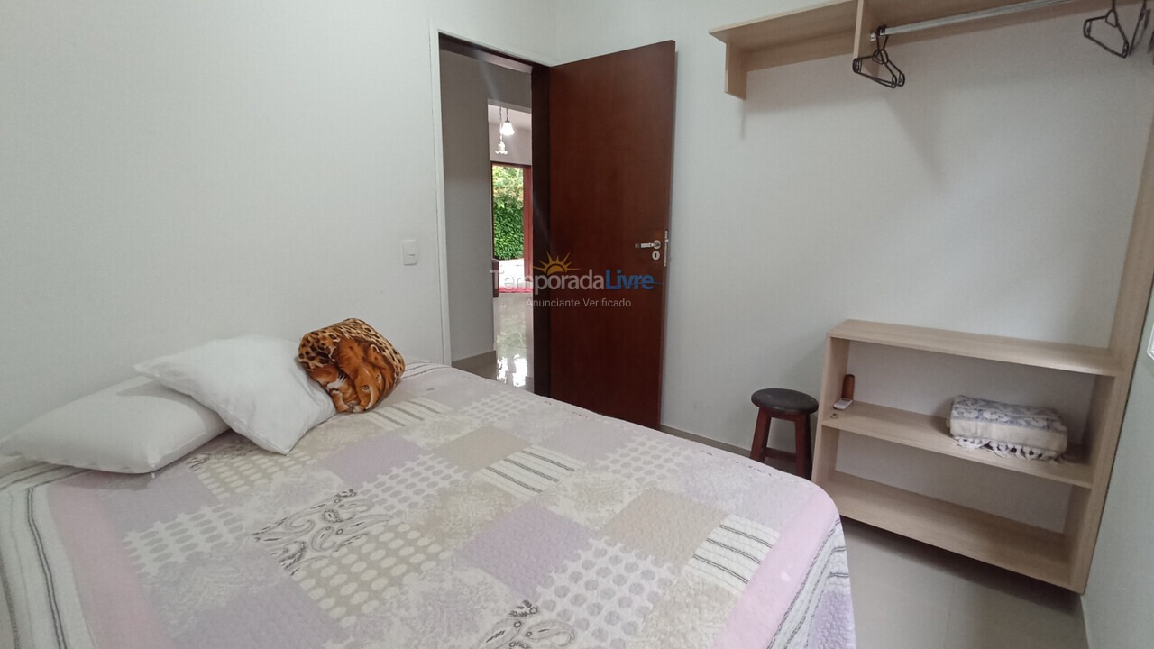 Casa para aluguel de temporada em Florianopolis (Praia dos Ingleses)