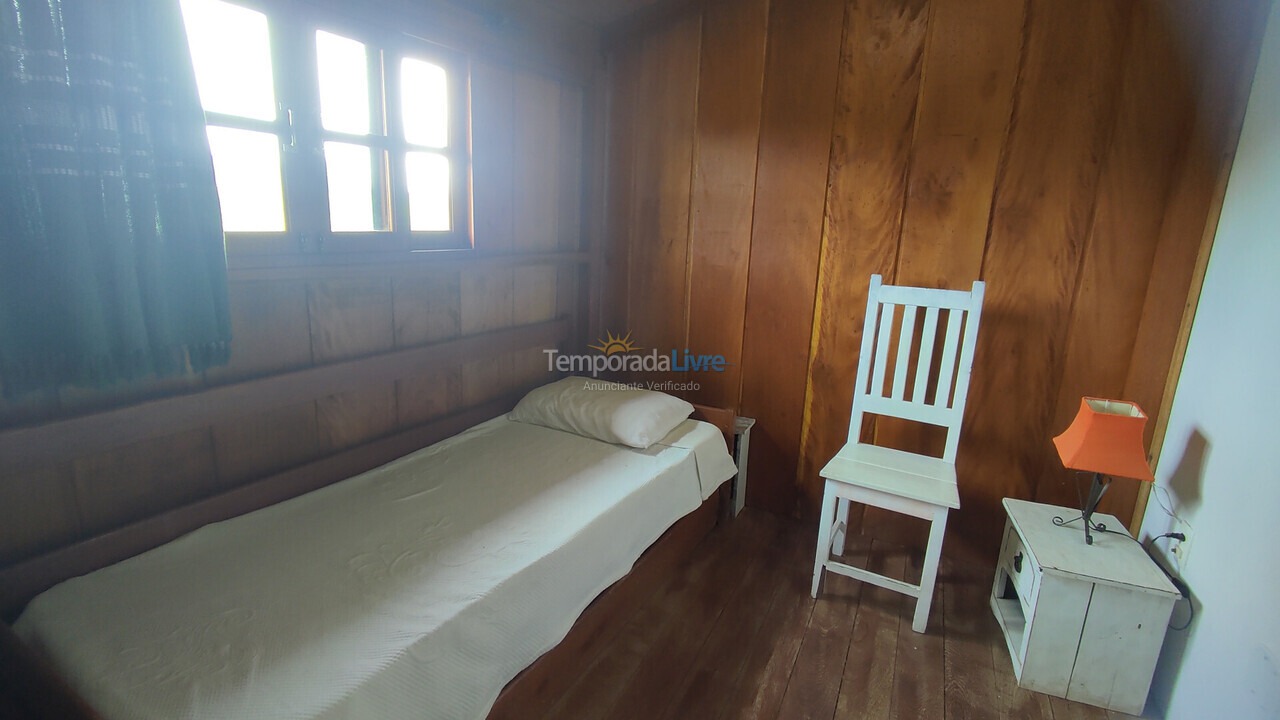 Casa para aluguel de temporada em Florianópolis (Cachoeira do Bom Jesus)