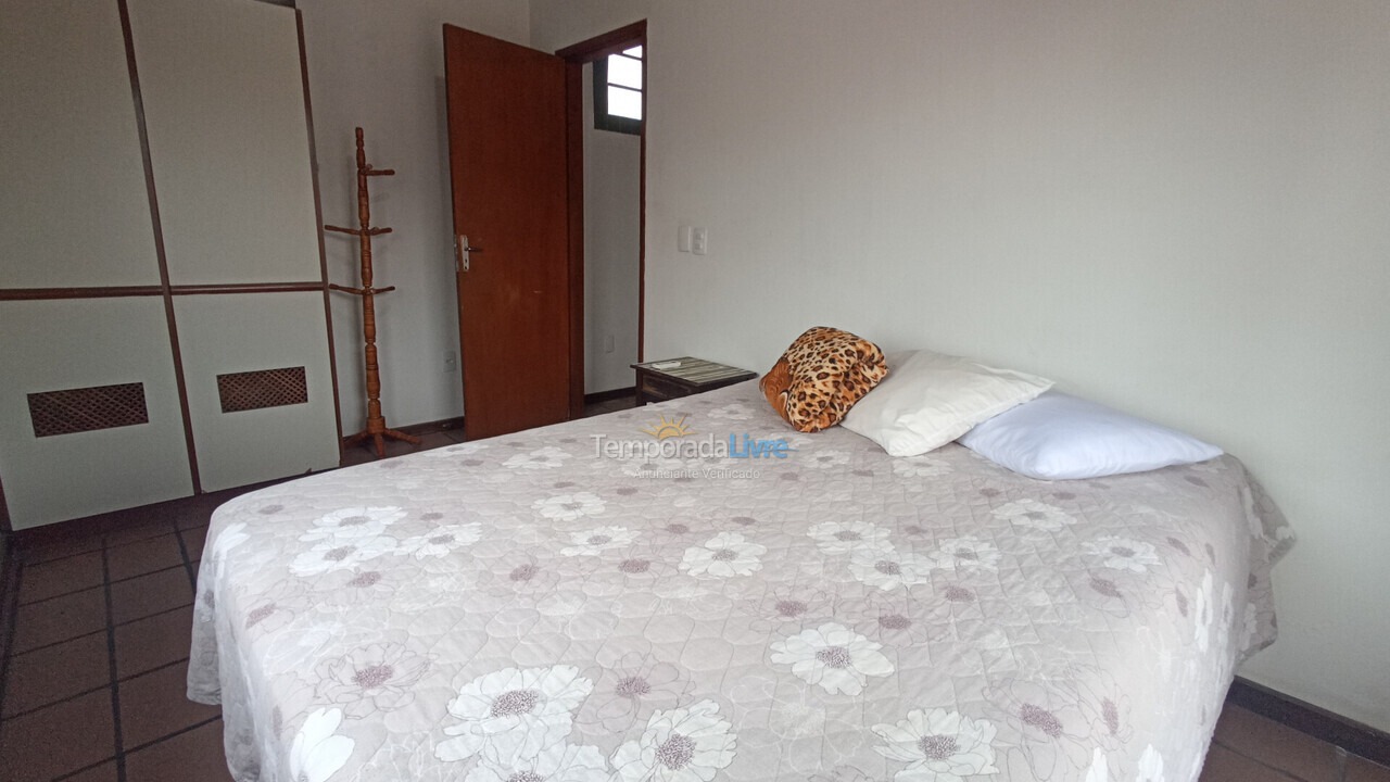 Casa para aluguel de temporada em Florianopolis (Praia dos Ingleses)