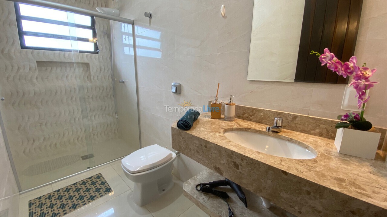 Casa para aluguel de temporada em Florianopolis (Praia dos Ingleses)