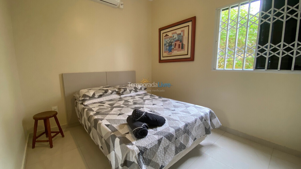 Casa para aluguel de temporada em Florianopolis (Praia dos Ingleses)