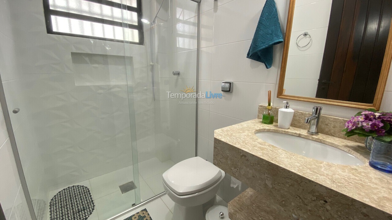 Casa para aluguel de temporada em Florianopolis (Praia dos Ingleses)