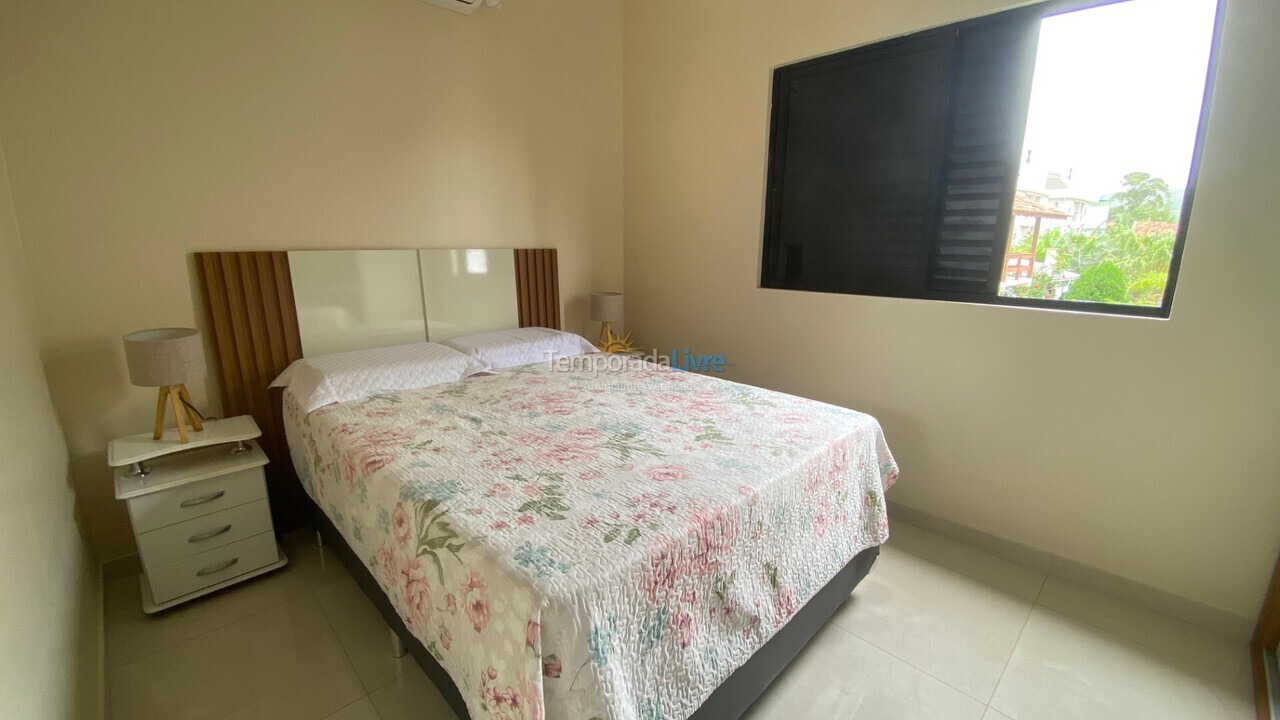 Casa para aluguel de temporada em Florianopolis (Praia dos Ingleses)