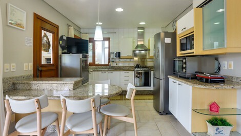 Excelente Casa para aluguel de temporada em Jurerê, Florianópolis,...