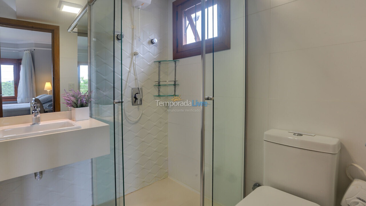 Casa para aluguel de temporada em Florianopolis (Jurerê)