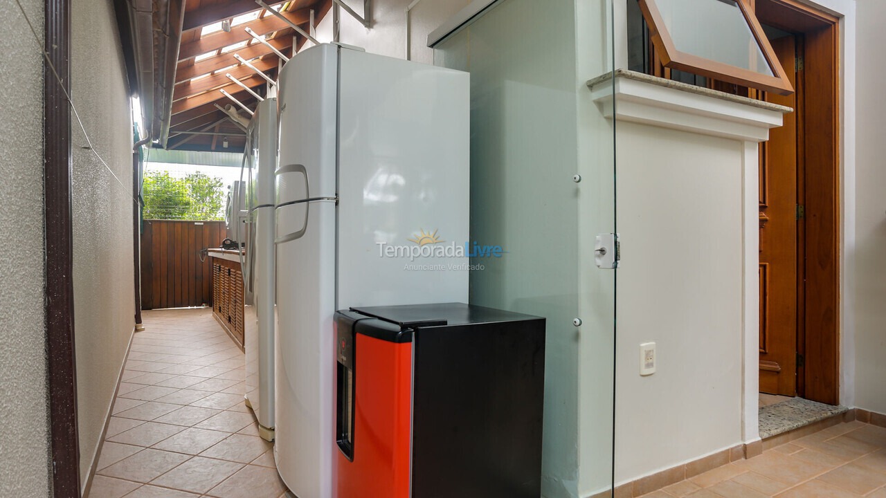 Casa para aluguel de temporada em Florianopolis (Jurerê)