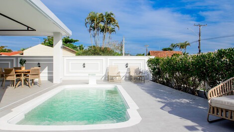 Great house with pool and air conditioning, for 14 people