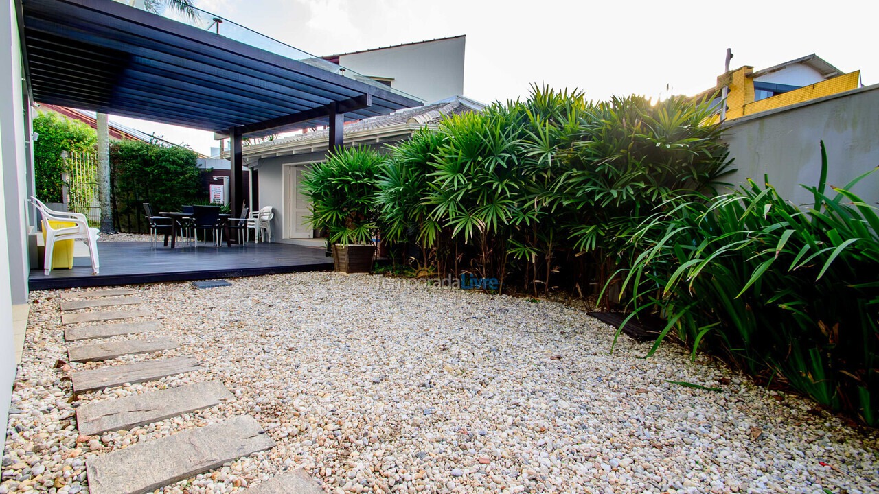 House for vacation rental in Florianopolis (Praia dos Ingleses)