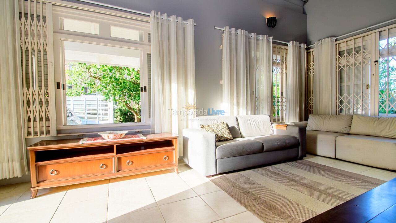 House for vacation rental in Florianopolis (Praia dos Ingleses)