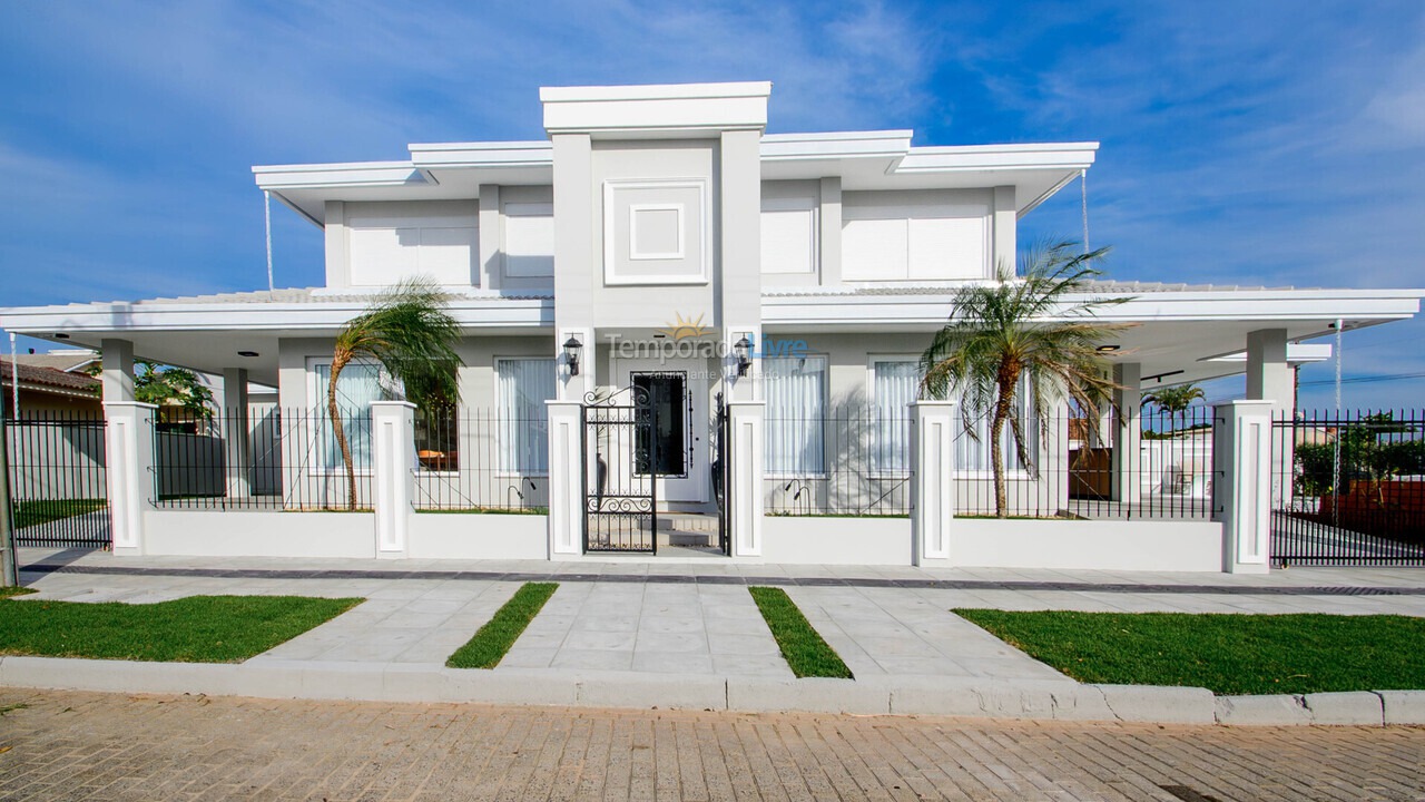 House for vacation rental in Florianopolis (Daniela)