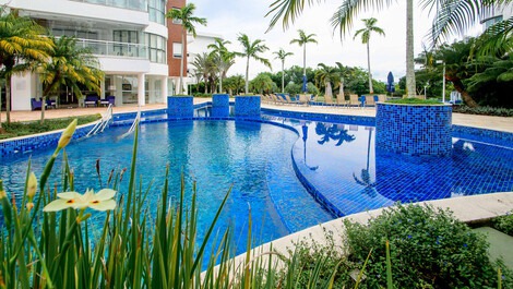 Sea Front Apartment, 04 bedrooms, Marine Home Resort