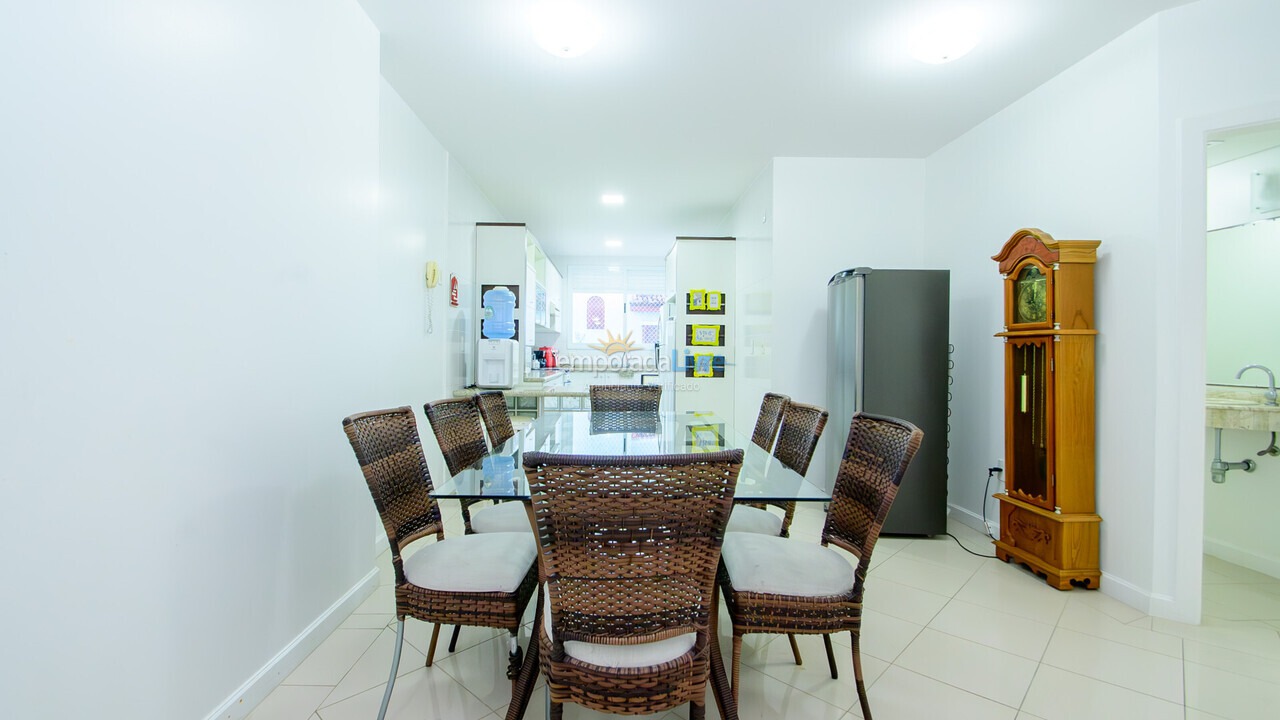 Apartment for vacation rental in Florianópolis (Brava)