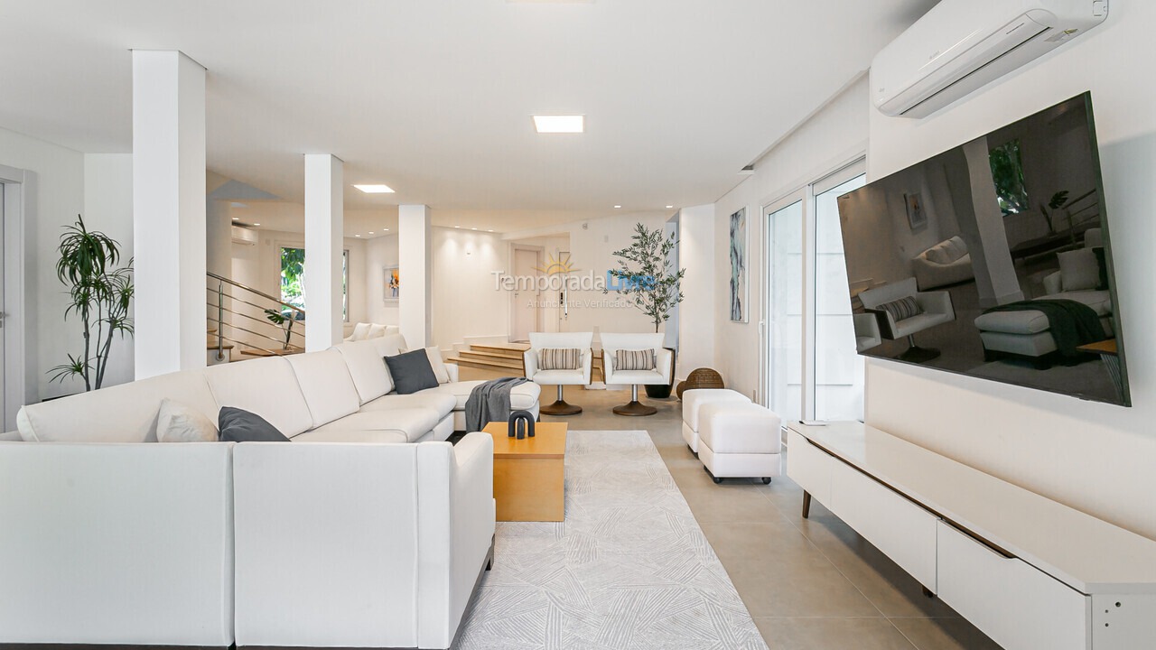 Casa para aluguel de temporada em Florianopolis (Jurerê Internacional)