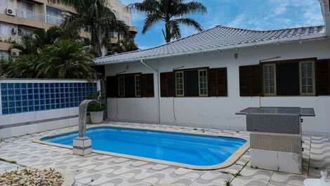 Gran casa a 50 metros de Praia da Cachoeira