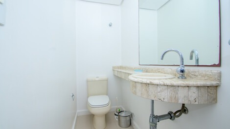 WONDERFUL Sea Front Apartment, Costa do Sol condo