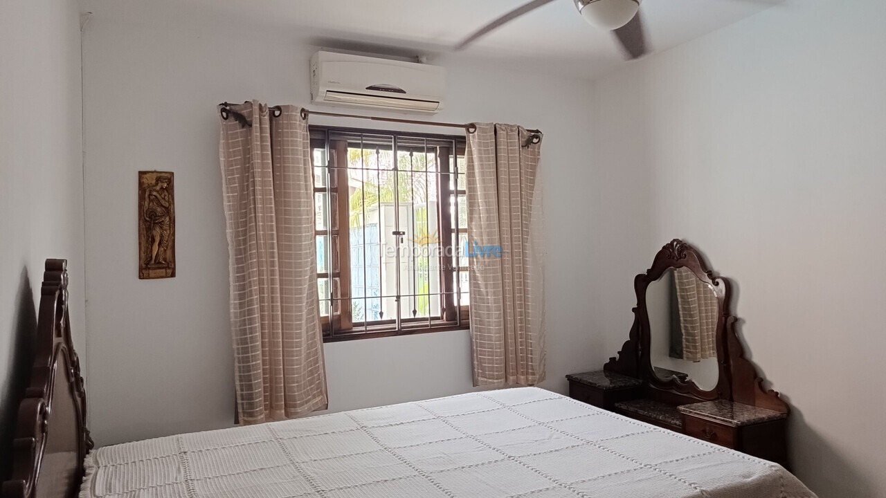 Casa para alquiler de vacaciones em Florianópolis (Cachoeira do Bom Jesus)