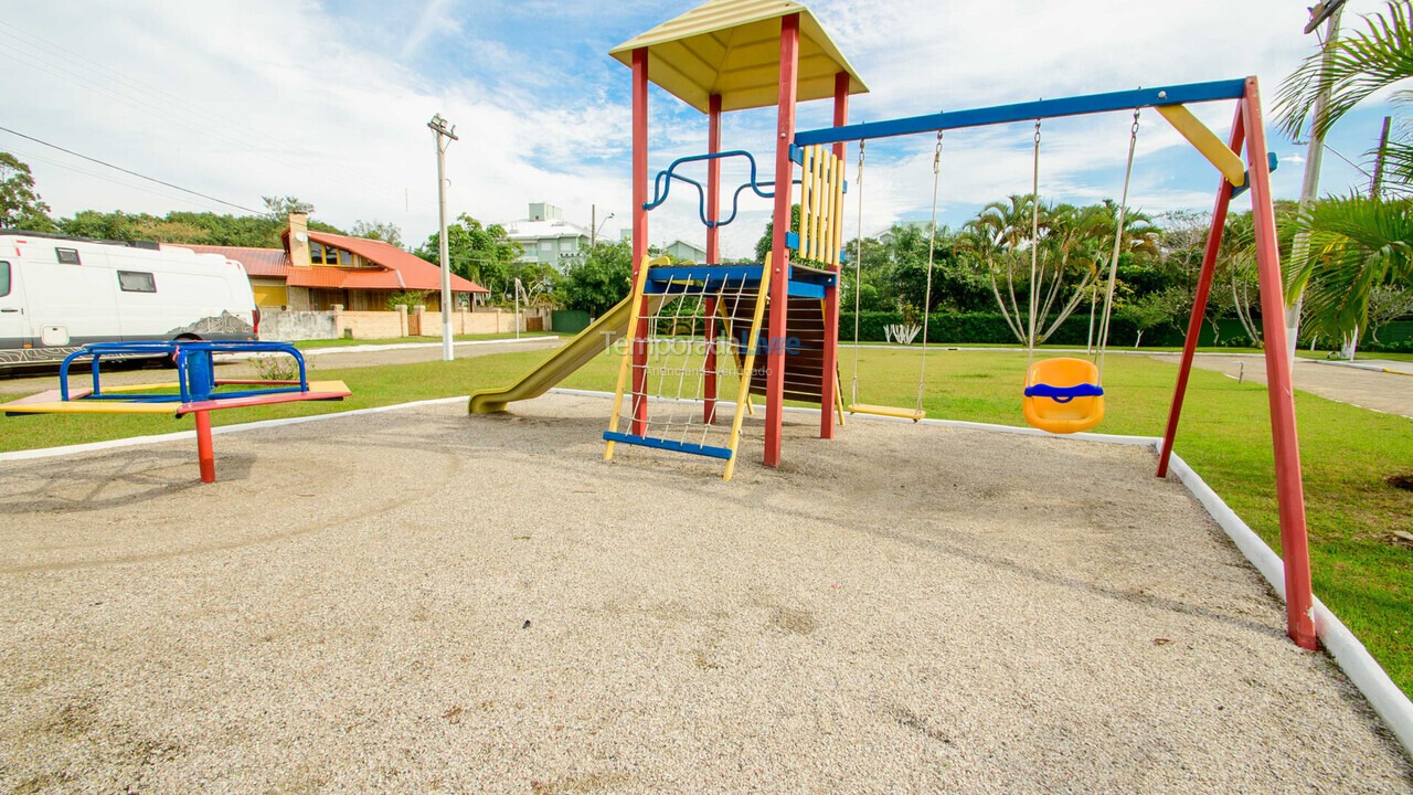 Casa para alquiler de vacaciones em Florianopolis (Praia dos Ingleses)