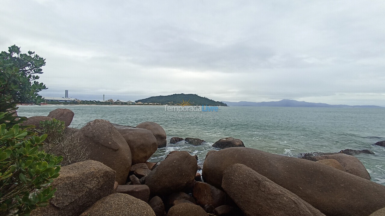 Casa para aluguel de temporada em Florianópolis (Lagoinha)