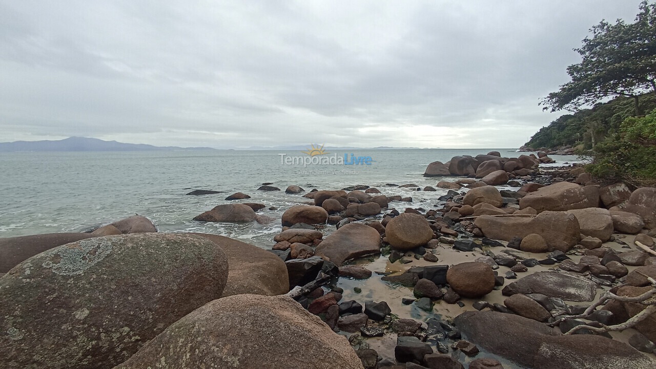 Casa para aluguel de temporada em Florianópolis (Lagoinha)