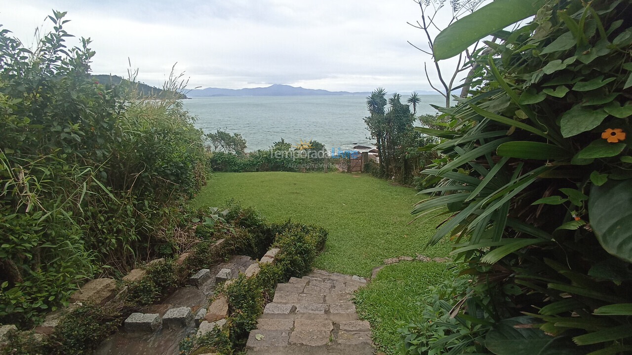 Casa para aluguel de temporada em Florianópolis (Lagoinha)
