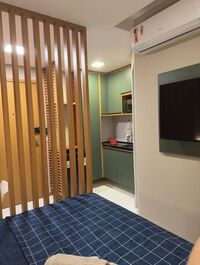 Studio decorado na orla de Salvador