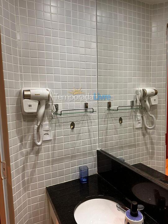 Apartamento para aluguel de temporada em Salvador (Costa Azul)