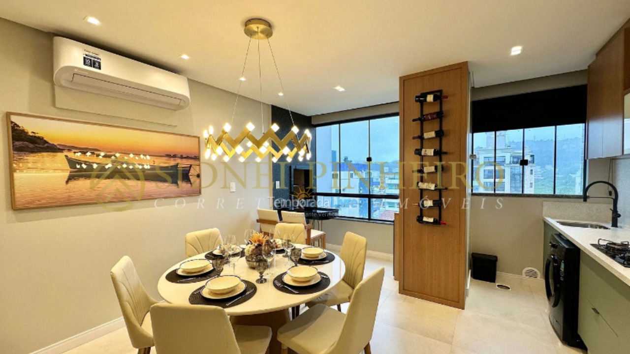 Casa para aluguel de temporada em Bombinhas (Praia de Bombas)