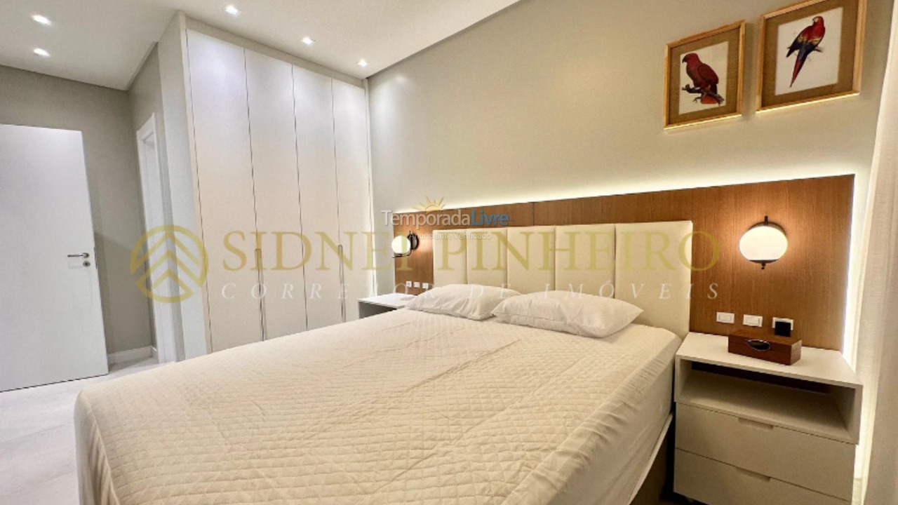 Casa para aluguel de temporada em Bombinhas (Praia de Bombas)