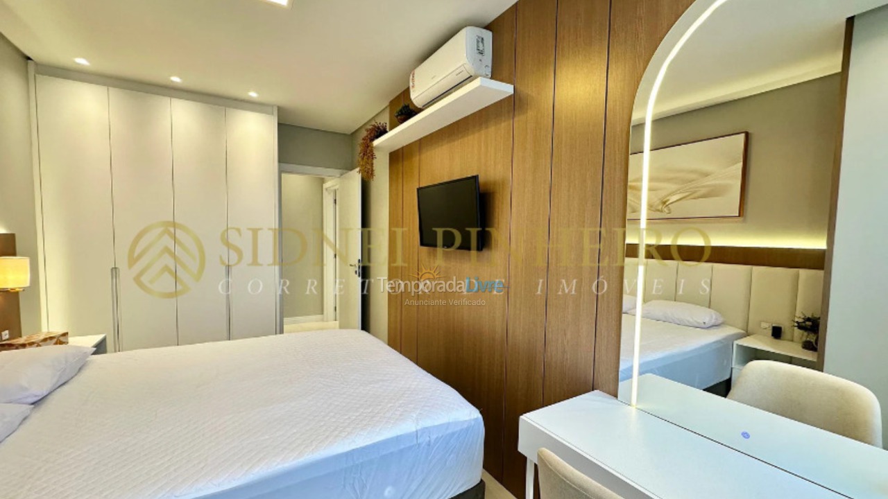 Casa para aluguel de temporada em Bombinhas (Praia de Bombas)