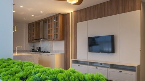 DUPLEX PENTHOUSE WITH PRIVATE JACUZZI ON MARISCAL BEACH