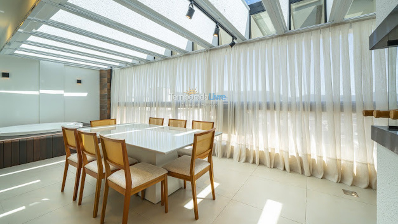 Apartment for vacation rental in Bombinhas (Mariscal)