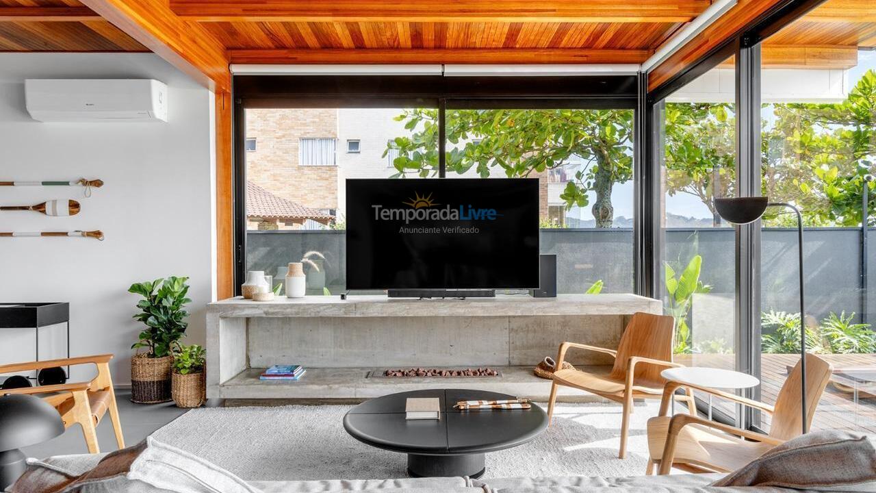 Casa para aluguel de temporada em Bombinhas (Mariscal)