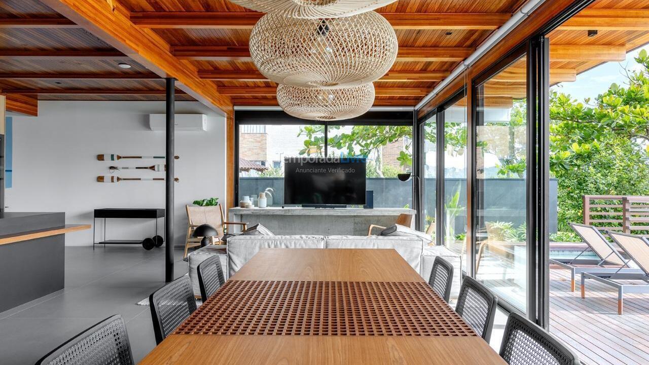 Casa para aluguel de temporada em Bombinhas (Mariscal)