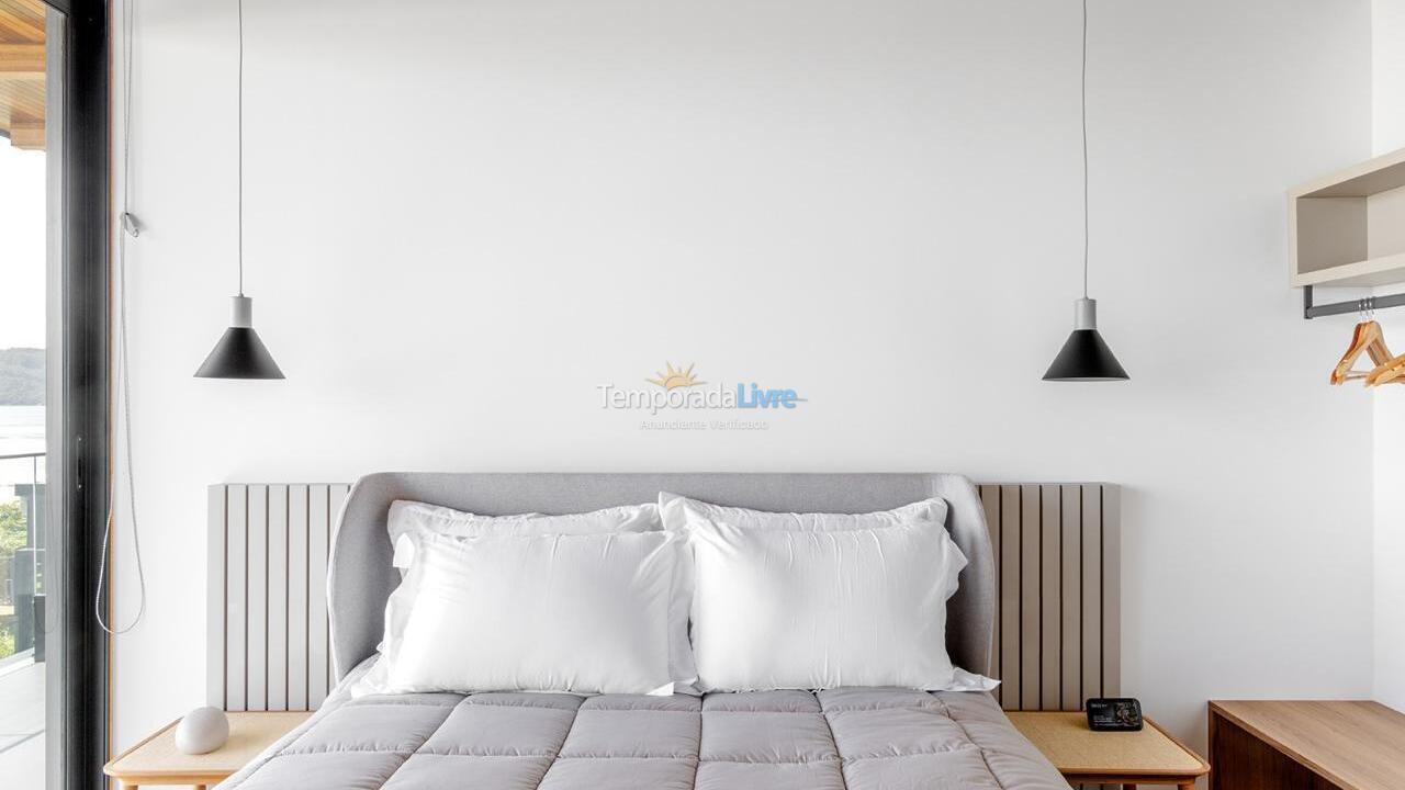 Casa para aluguel de temporada em Bombinhas (Mariscal)