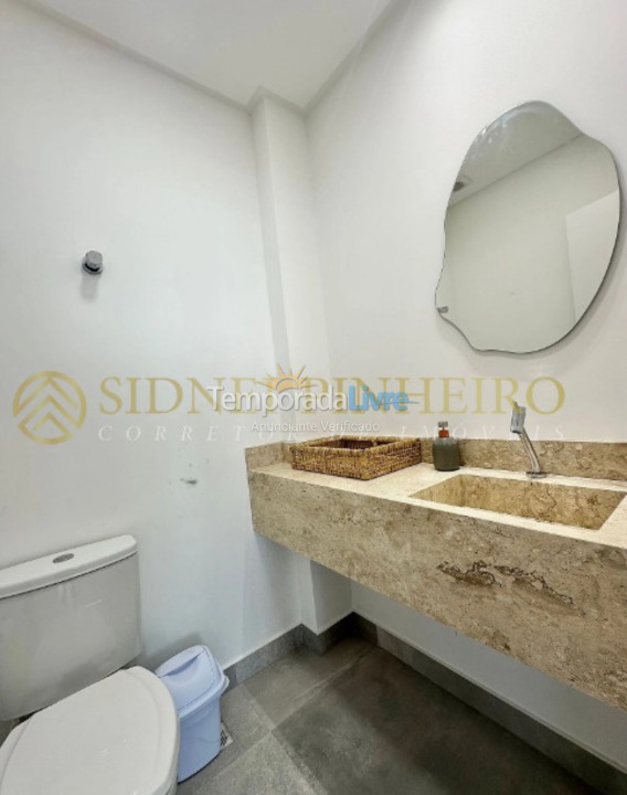 Apartment for vacation rental in Bombinhas (Praia de Bombas)