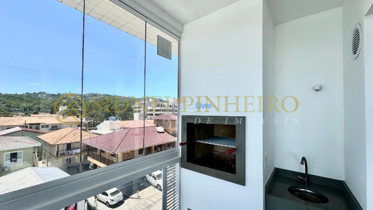 Apartment for vacation rental in Bombinhas (Praia de Bombas)