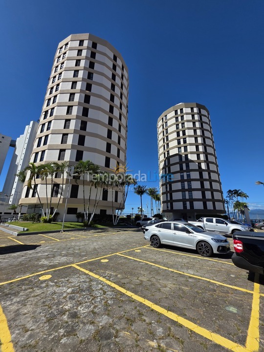 Apartamento para aluguel de temporada em Caraguatatuba (Martim de Sá)