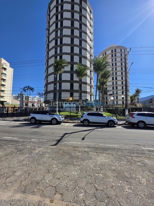 Apartamento para aluguel de temporada em Caraguatatuba (Martim de Sá)