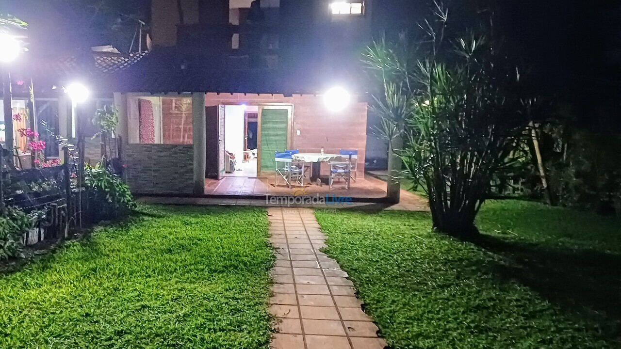 House for vacation rental in Ilhéus (Praia do Acuípe)