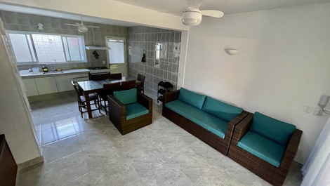 ADORABLE ADOSADO EN CONDOMINIO CERRADO A 30M DE LA ARENA DE LA PLAYA CON WI-FI