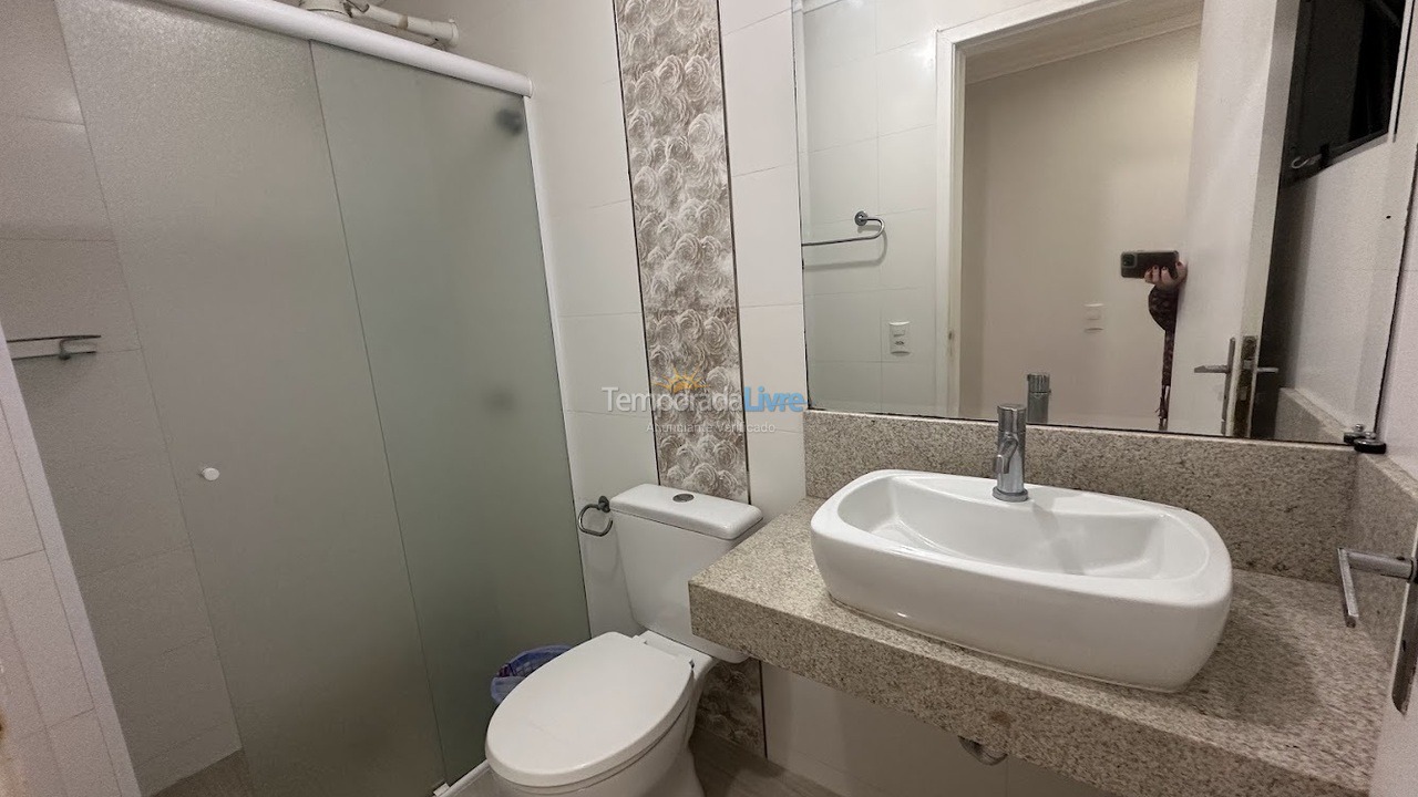 Apartamento para aluguel de temporada em Balneário Camboriú (Praia Central)