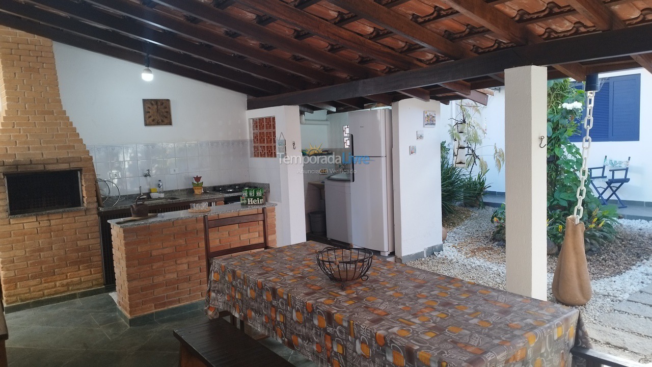 House for vacation rental in Ubatuba (Praia do Lázaro)