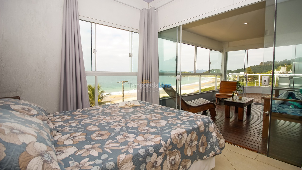 Apartamento para aluguel de temporada em Bombinhas (Praia de Quatro Ilhas)