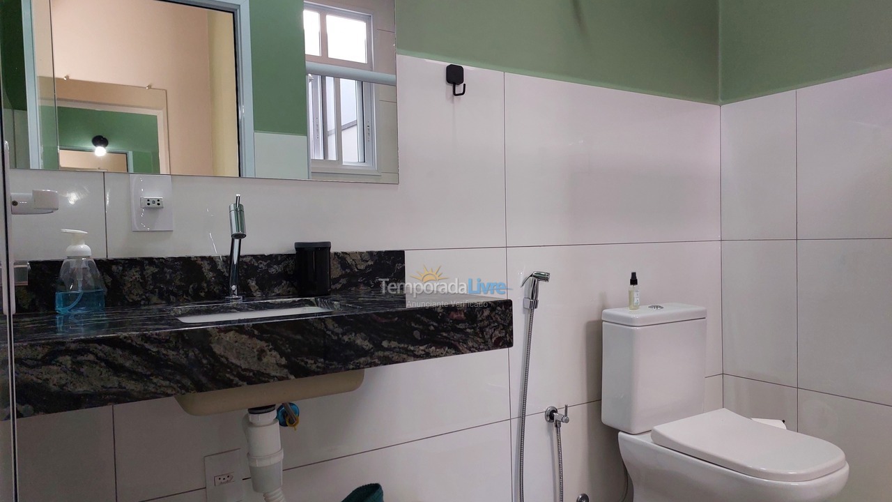 Casa para aluguel de temporada em Brotas (Santa Cecilia Ii)