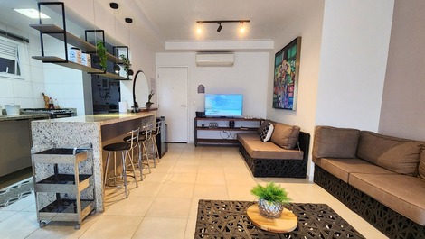 Modern Apartment with Full Leisure Facilities next to Riviera and Itaguaré Beaches