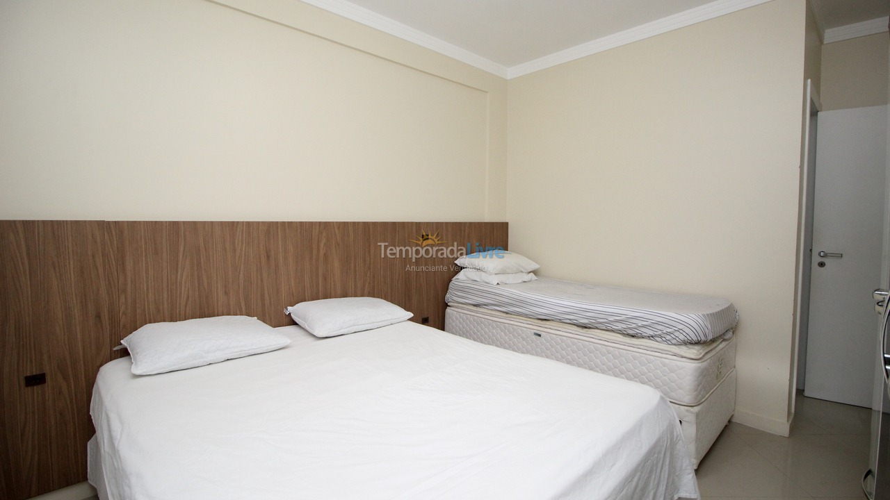 Apartamento para alquiler de vacaciones em Bombinhas (Praia de Quatro Ilhas)