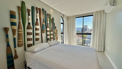 DUPLEX PENTHOUSE ON MARISCAL BEACH