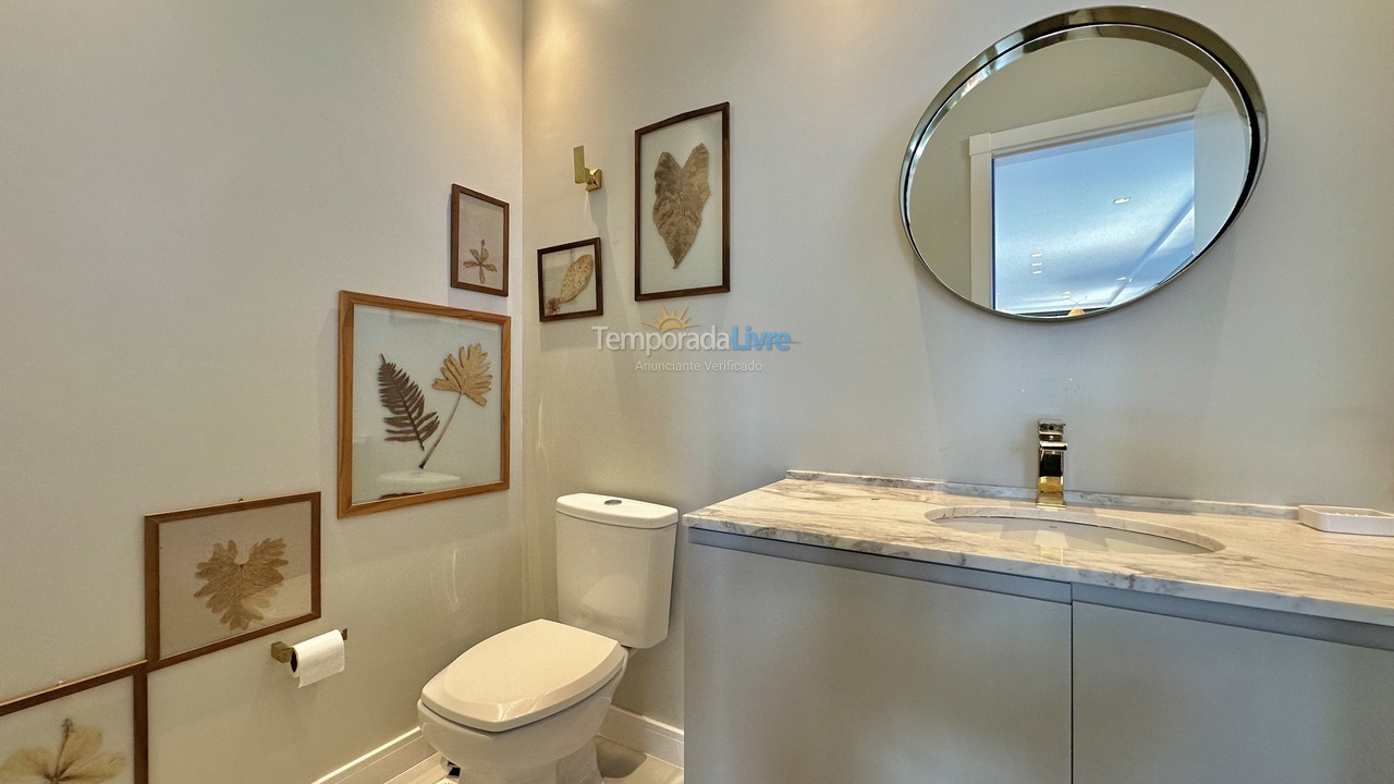 Apartment for vacation rental in Bombinhas (Mariscal)